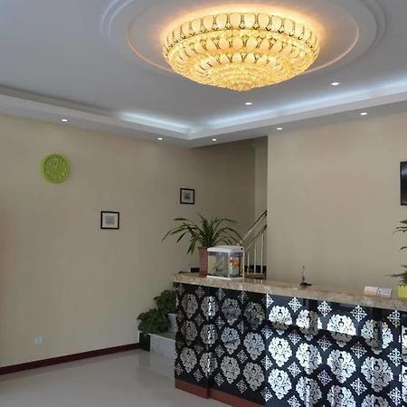 Junru Business Hotel- Qingdao Jinshui Road Branch מראה חיצוני תמונה